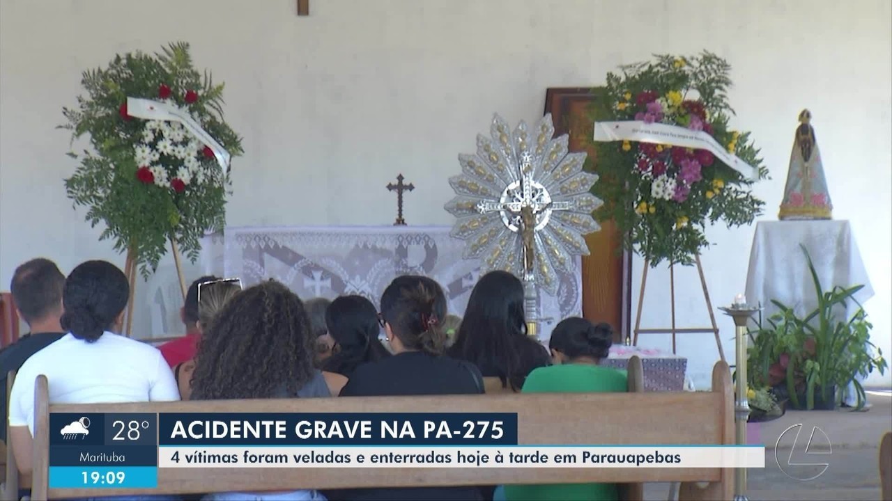 Parauapebas vive dia de luto após sepultamento de cinco vítimas que morreram em acidente na PA-275