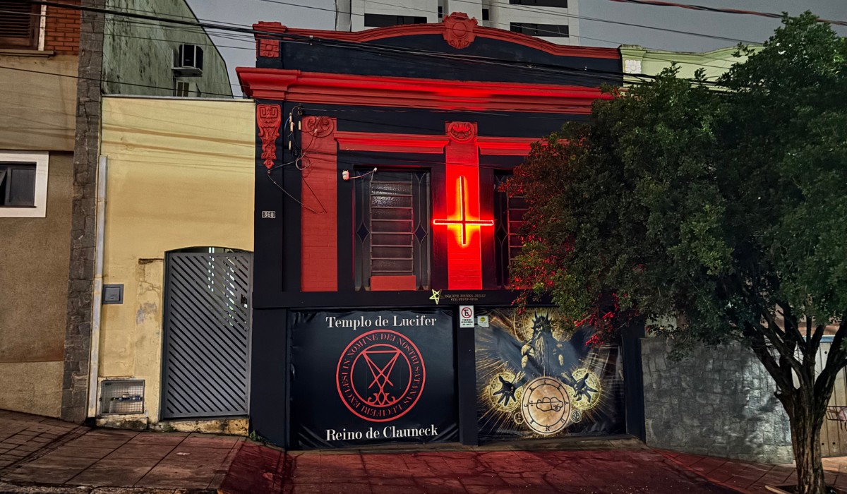 Conheça templo luciferiano que usa sangue em rituais e funciona de portas fechadas no interior de SP