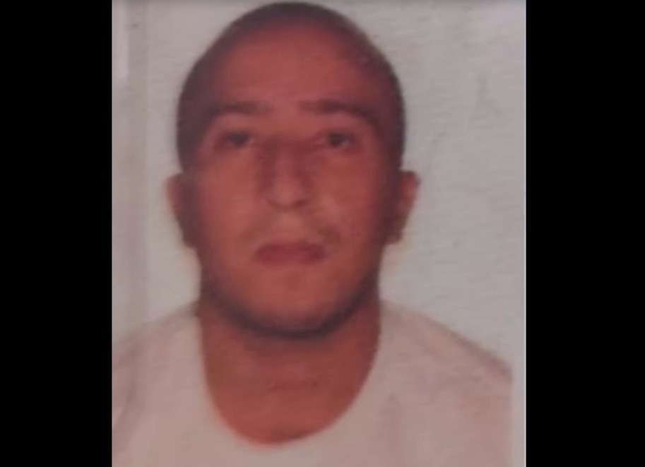 Quatro criminosos invadem casa em Caxias e matam homem enquanto ele dormia