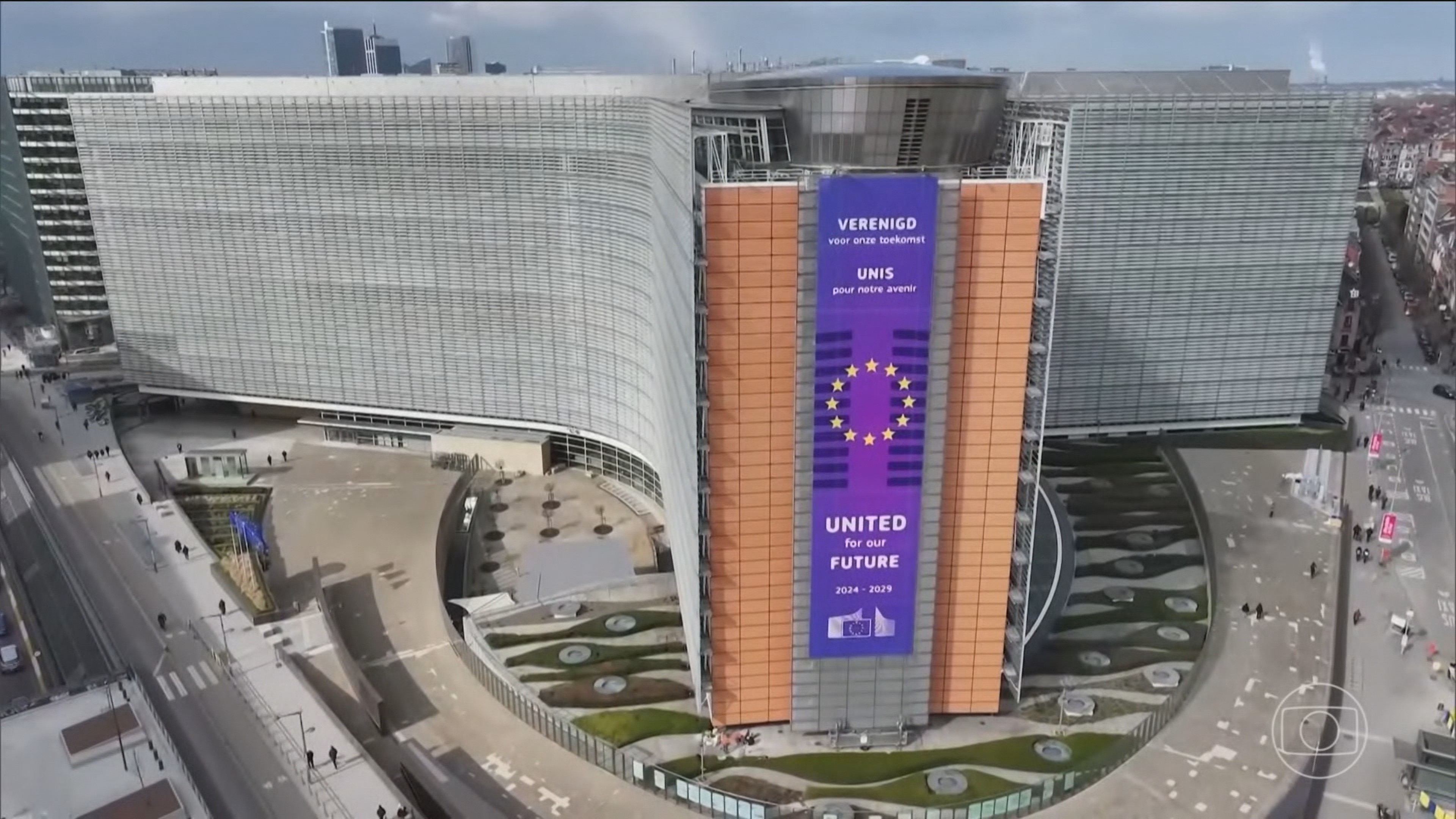 Guerra compromete abastecimento de petróleo e gás para a Europa, que sofre pressão de Trump por mais apoio militar