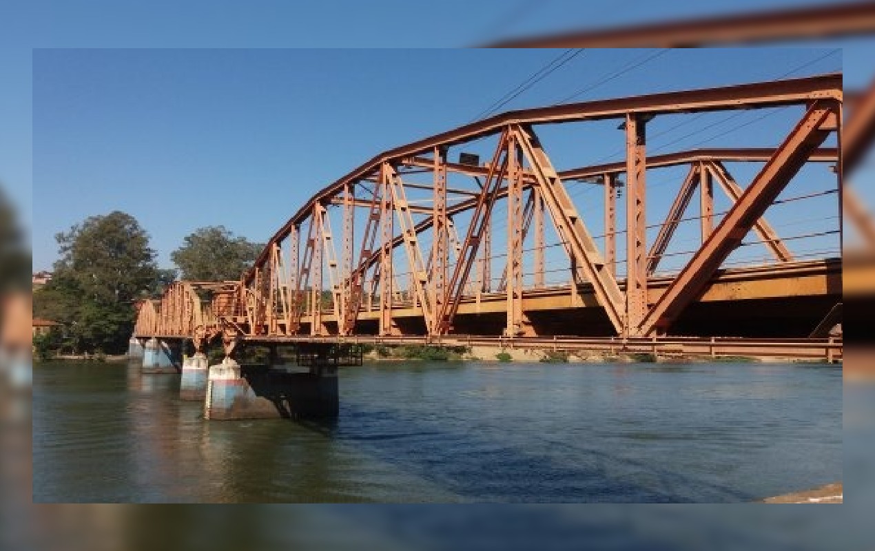 Ponte Campos Salles é totalmente interditada em Barra Bonita para limpeza e avaliação técnica