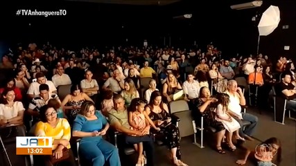 Alunos de escola de música se apresentam durante recital de Gurupi