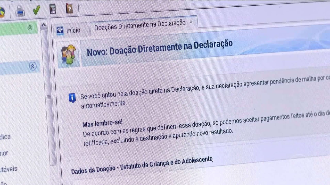 'Eu vejo o impacto': médica conta por que decidiu destinar parte do imposto de renda a idosos