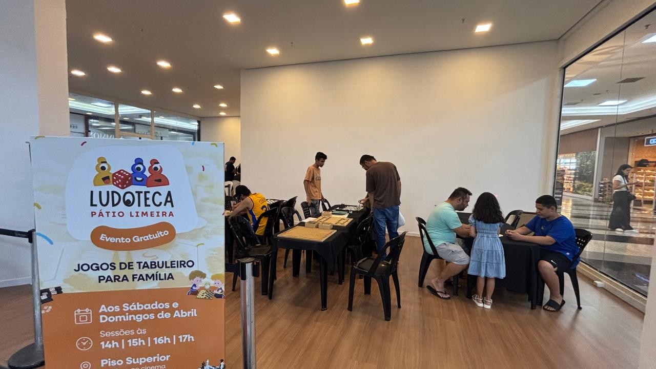 Ludoteca oferece variedade em jogos de tabuleiro no Pátio Limeira Shopping