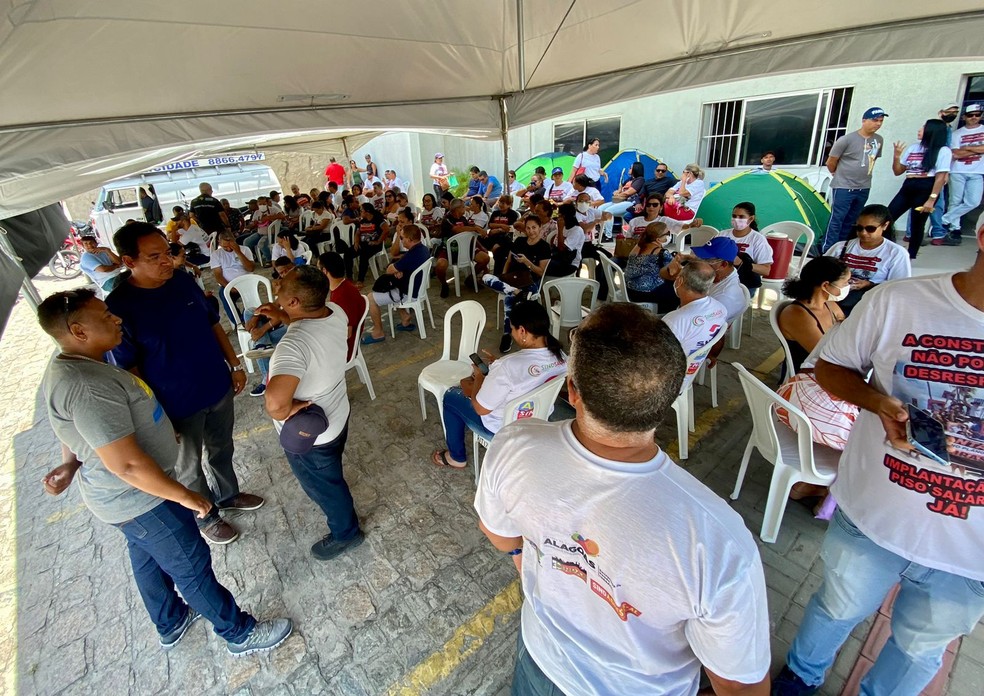 Agentes de endemias de Maceió estão há quase 2 anos em greve — Foto: Maurício Sarmento