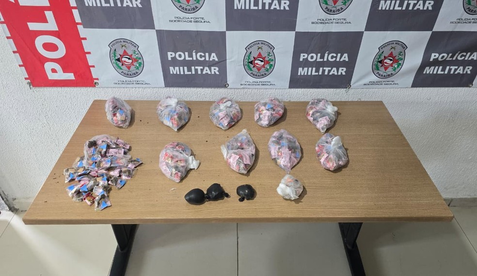 Drogas apreendidas durante operação com cão farejador em João Pessoa — Foto: Reprodução/Polícia Militar