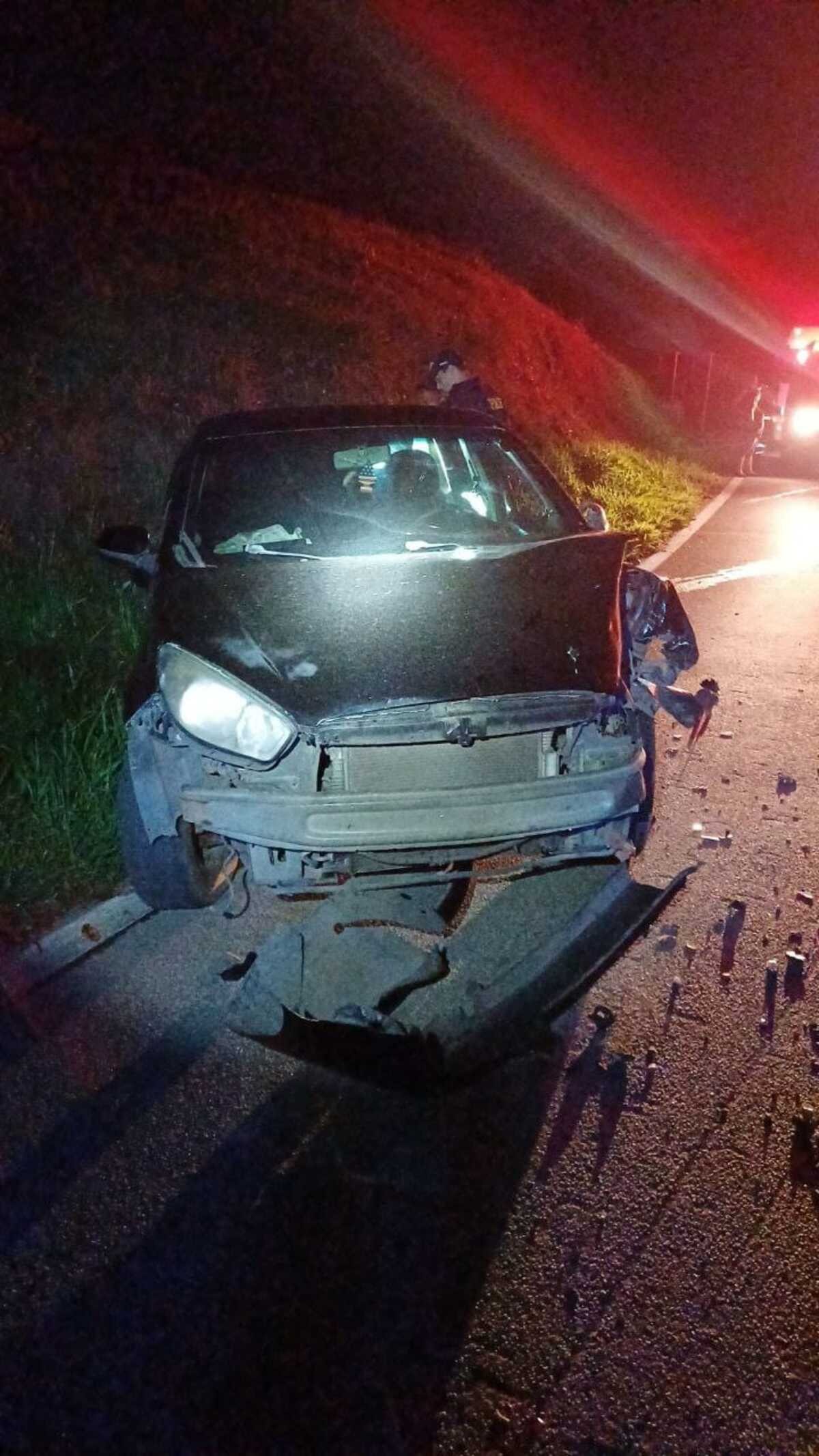 Motorista é preso por dirigir embriagado e causar acidente na Via Dutra, em Porto Real