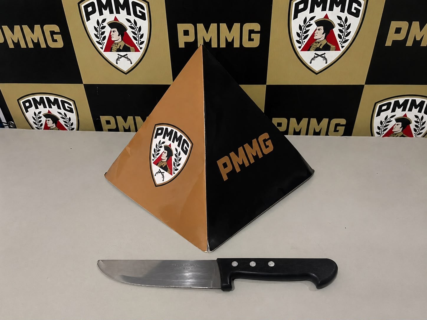 PM prende suspeito de roubo e descobre sistema de câmeras do tráfico para o monitoramento de policiais em MG