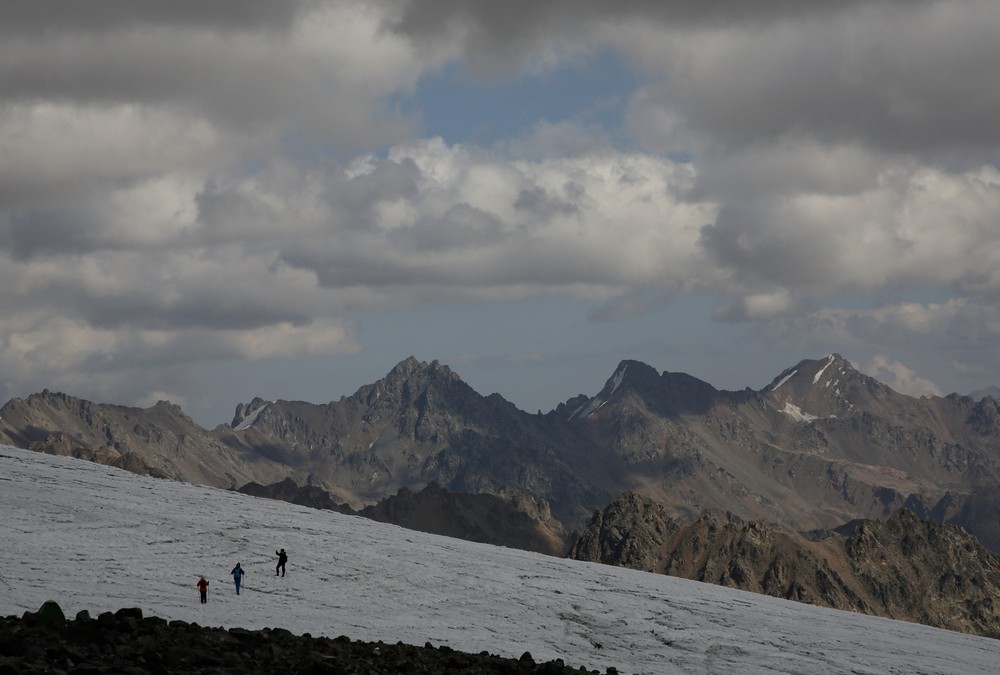 Tempestade no Monte Elbrus causa a morte de cinco alpinistas da Bósnia e Herzegovina