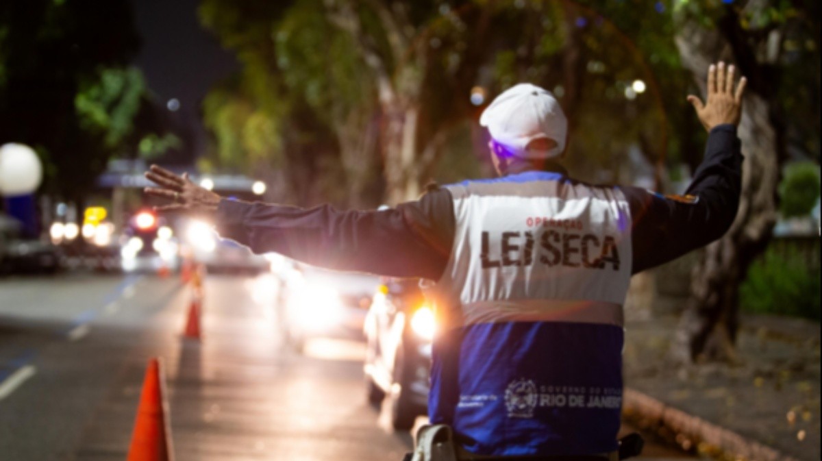 Lei Seca completou 18 anos em 2026: entenda as multas, infrações e novas mudanças