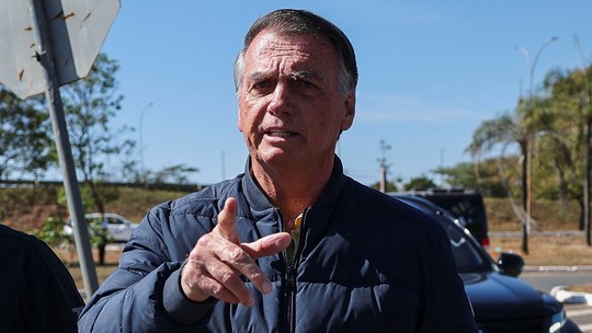 Perícia da PF indica que conteúdo de pen drive de Bolsonaro é irrelevante - Foto: (Adriano Machado/Reuters)