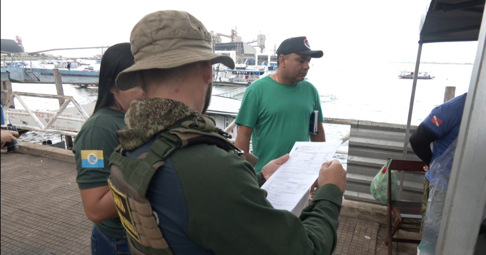 Fiscalização ambiental apreende 35 Kg de pescado protegido pelo Defeso, na orla de Santarém