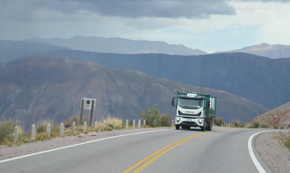 Rota Bioceânica deve provocar aumento da movimentação de cargas na megaestrada que liga o Brasil ao Chile — Foto: Anderson Viegas/g1 MS