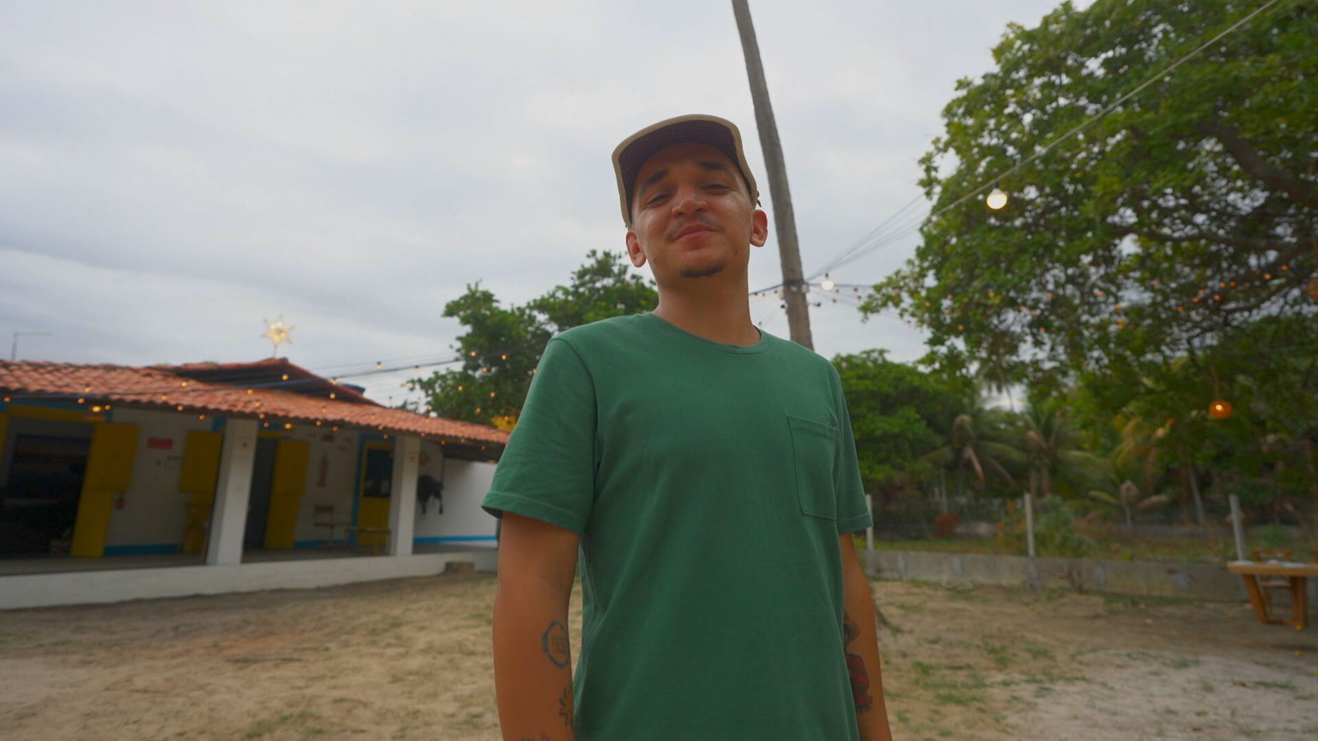 Estrada de terra e cavalo no quintal: veja refúgio de João Gomes; FOTO