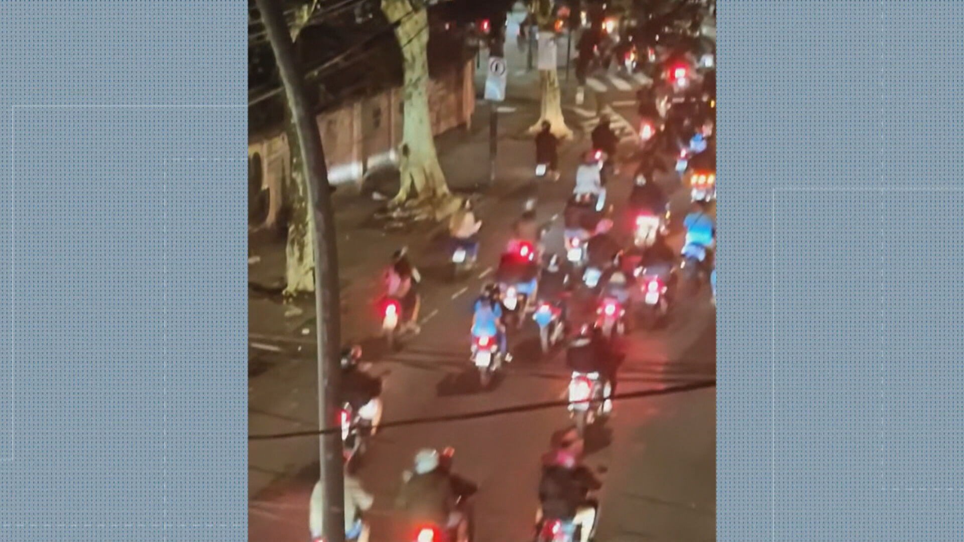 ‘Rolezinho’ de moto tira o sono de moradores da Zona Norte do Rio durante a madrugada