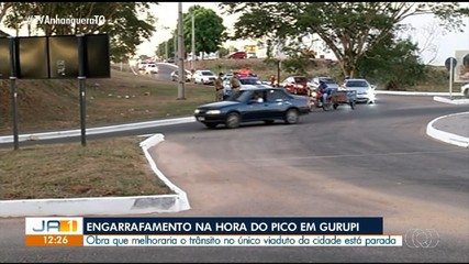 Motoristas de Gurupi enfrentam engarrafamento após obras na BR-153