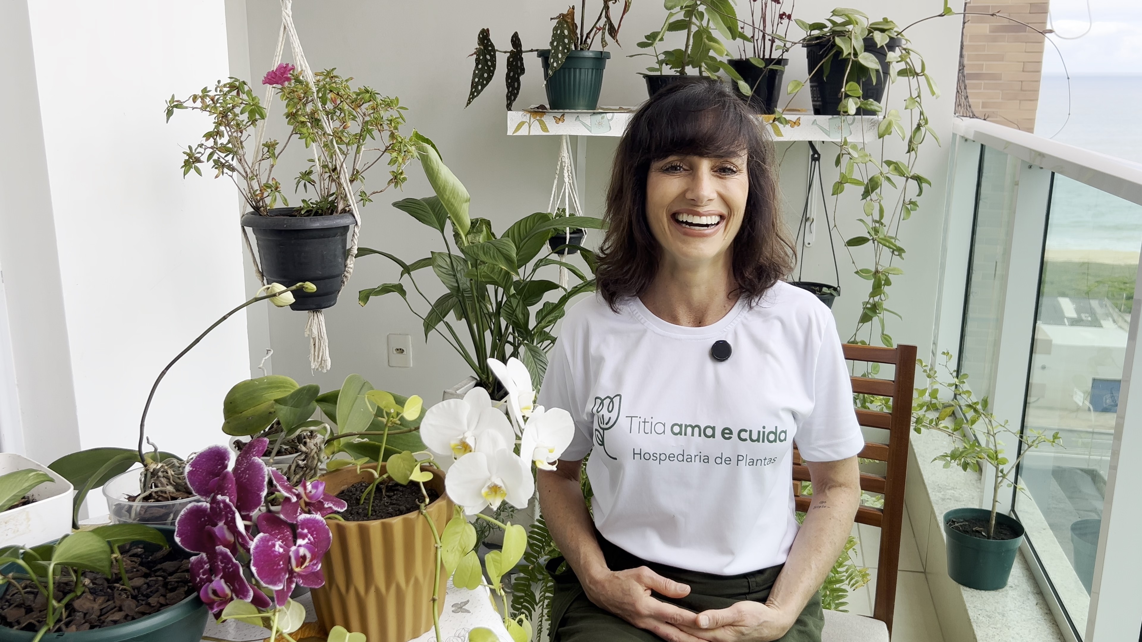 Hotel de plantas: administradora deixa carreira corporativa e abre negócio para cuidar de jardins de viajantes no ES