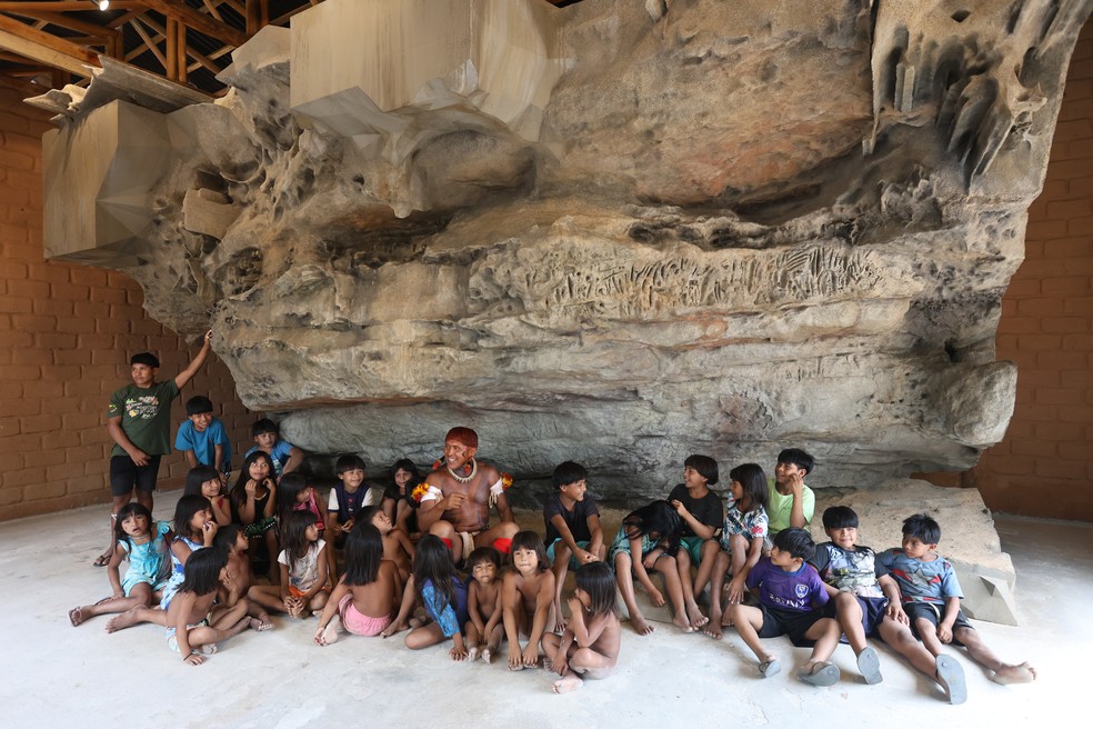 Réplica da gruta do Kamakuaká pesa uma tonelada — Foto: Fotos People's Palace Project e Factum Foundation