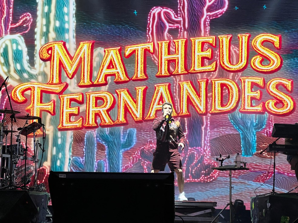 Matheus Fernandes no São João 2025 de Campina Grande — Foto: Erickson Nogueira/g1