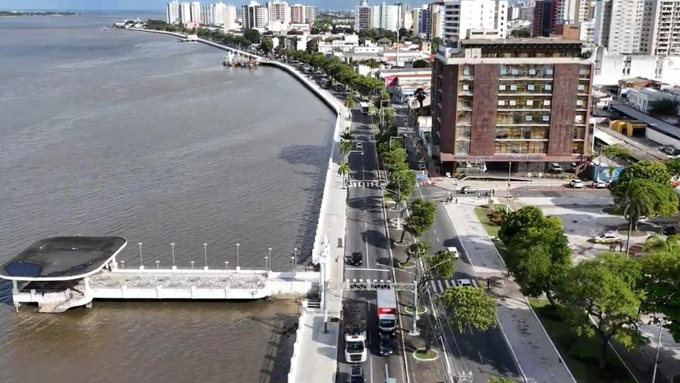 Avenida Ivo do Prado em Aracaju