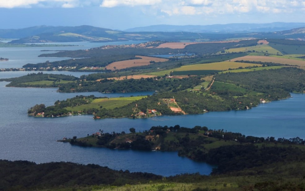 Lago de Furnas, no Sul de Minas, registrado pelo fotógrafo amador Éder Souza — Foto: Arquivo pessoal/Éder Souza