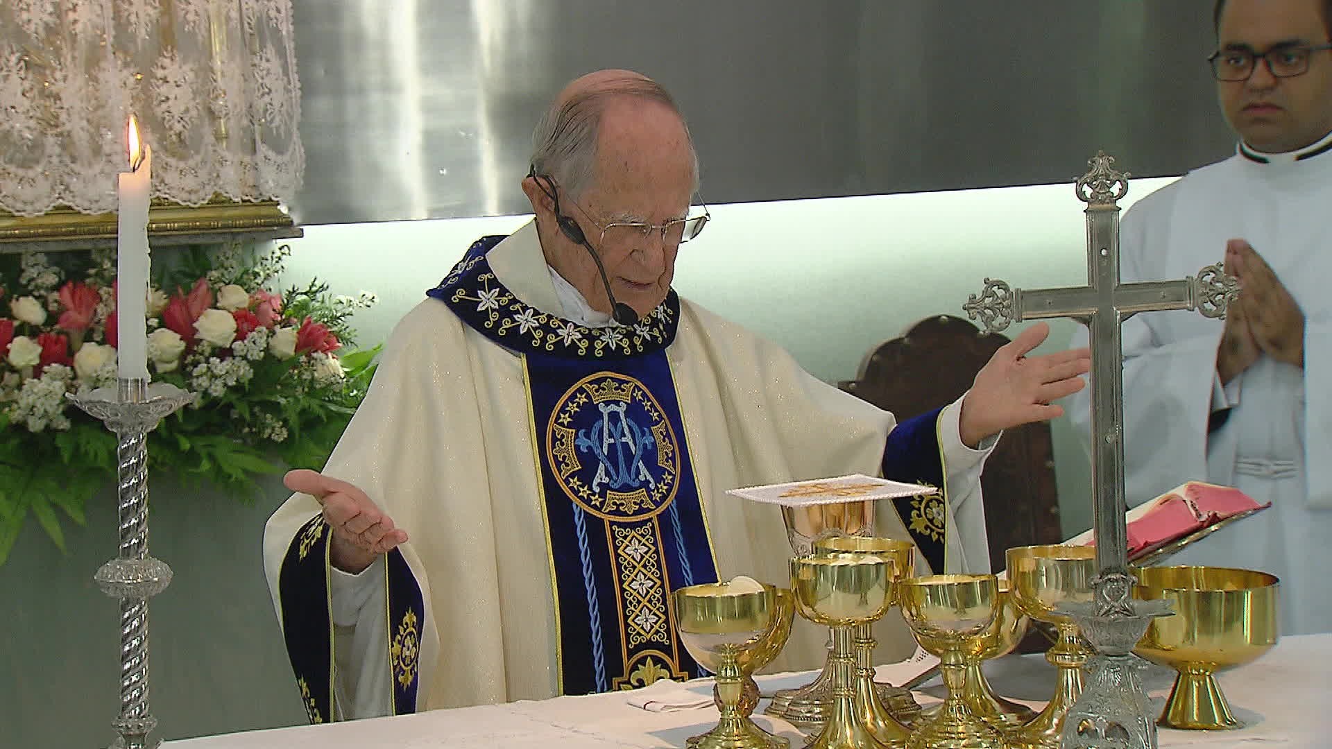 Padre Romeu da Fonte, o mais antigo em atividade na Arquidiocese de Olinda e Recife, morre aos 96 anos