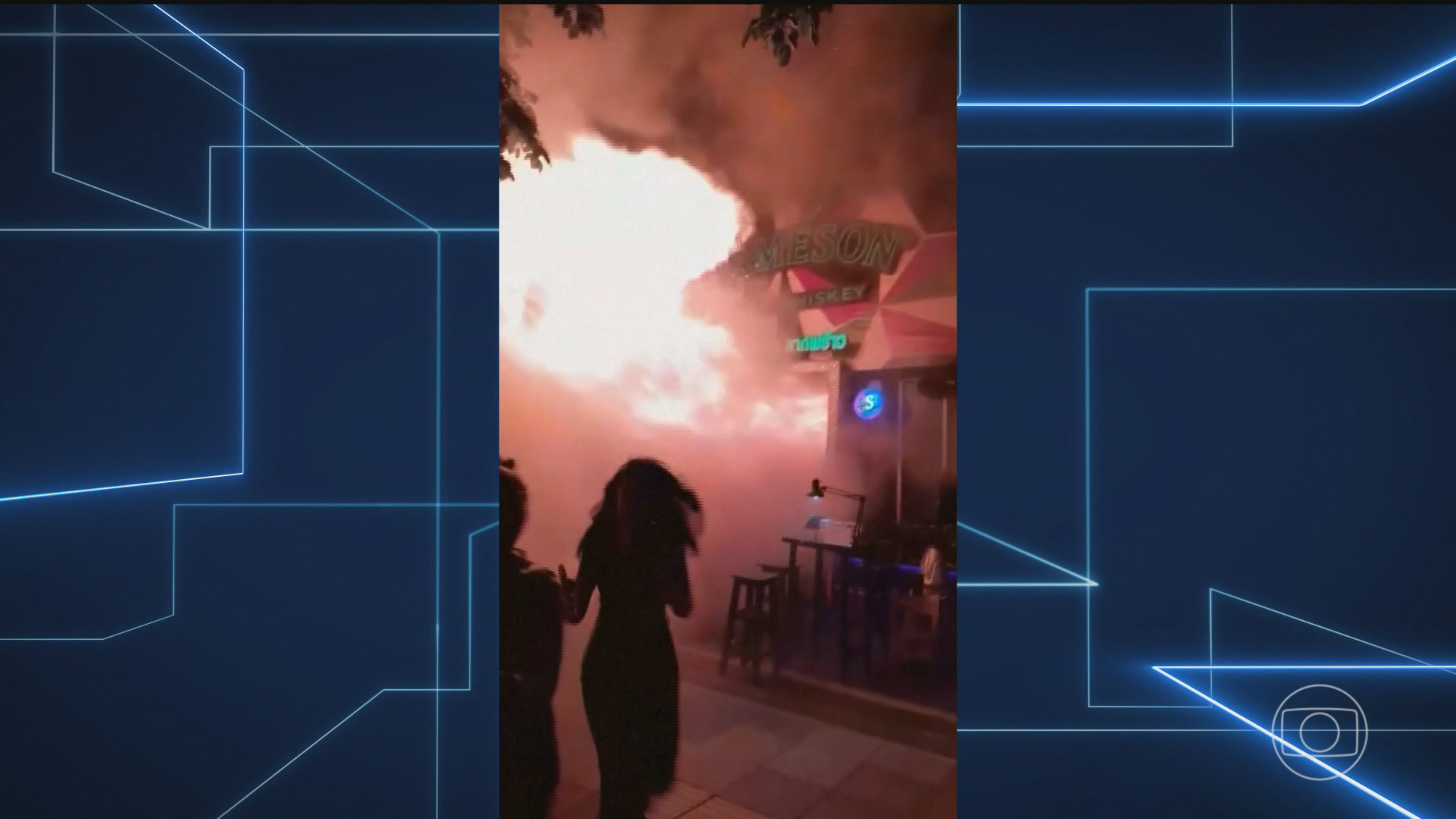 Na Tailândia, dezenas de pessoas morrem em incêndio em um bar; suspeita é de curto-circuito no ar-condicionado