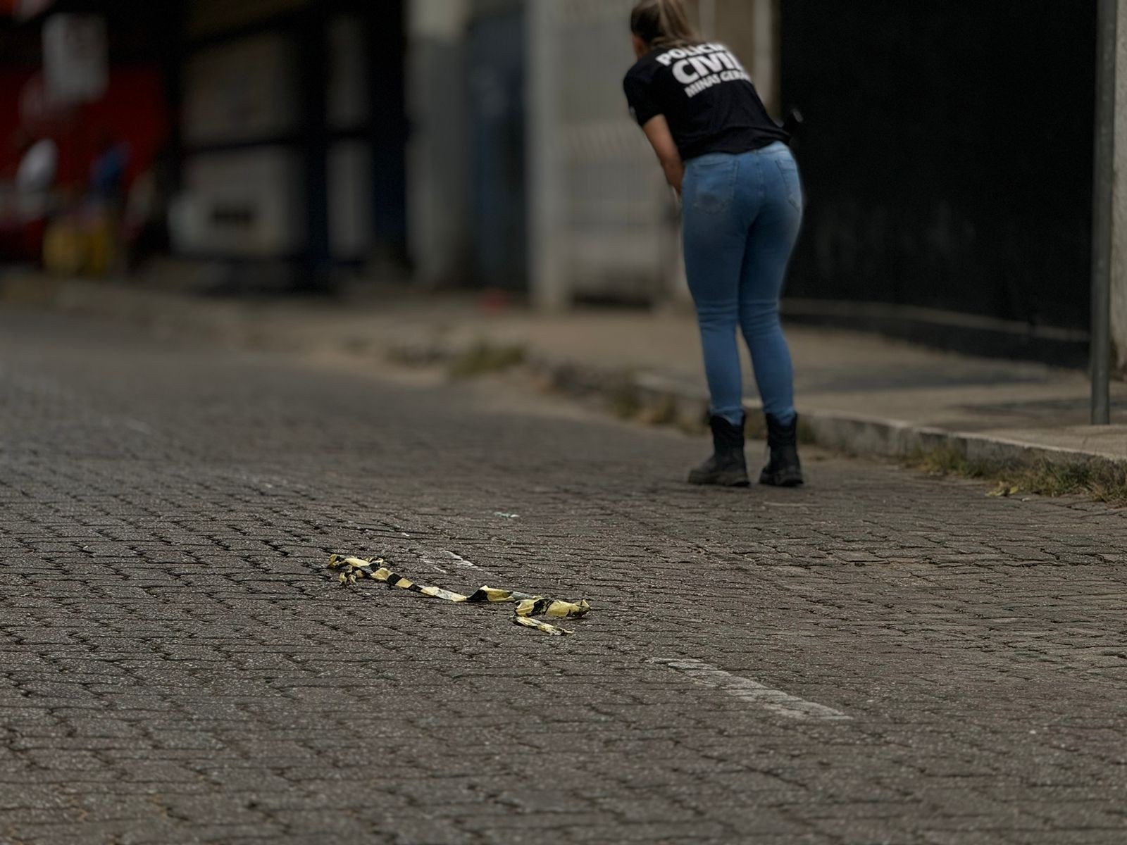 Morador em situação de rua é morto a facadas no centro de Governador Valadares; vídeo 