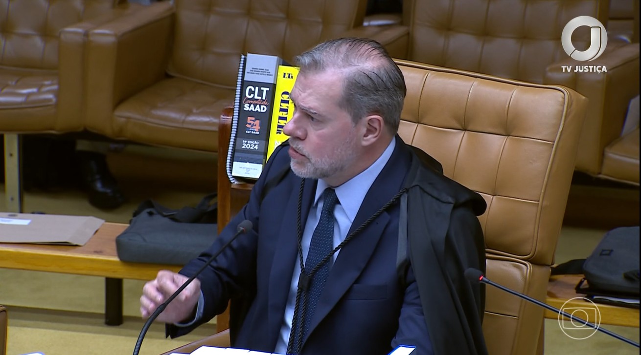 Saída negociada evita julgamento sobre suspeição de Toffoli: como ministro foi convencido a deixar caso Master