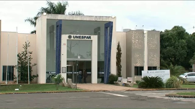 Unespar abre processo seletivo para contratar 171 professores em diversas áreas em todo o Paraná; salários chegam a R$ 10,6 mil