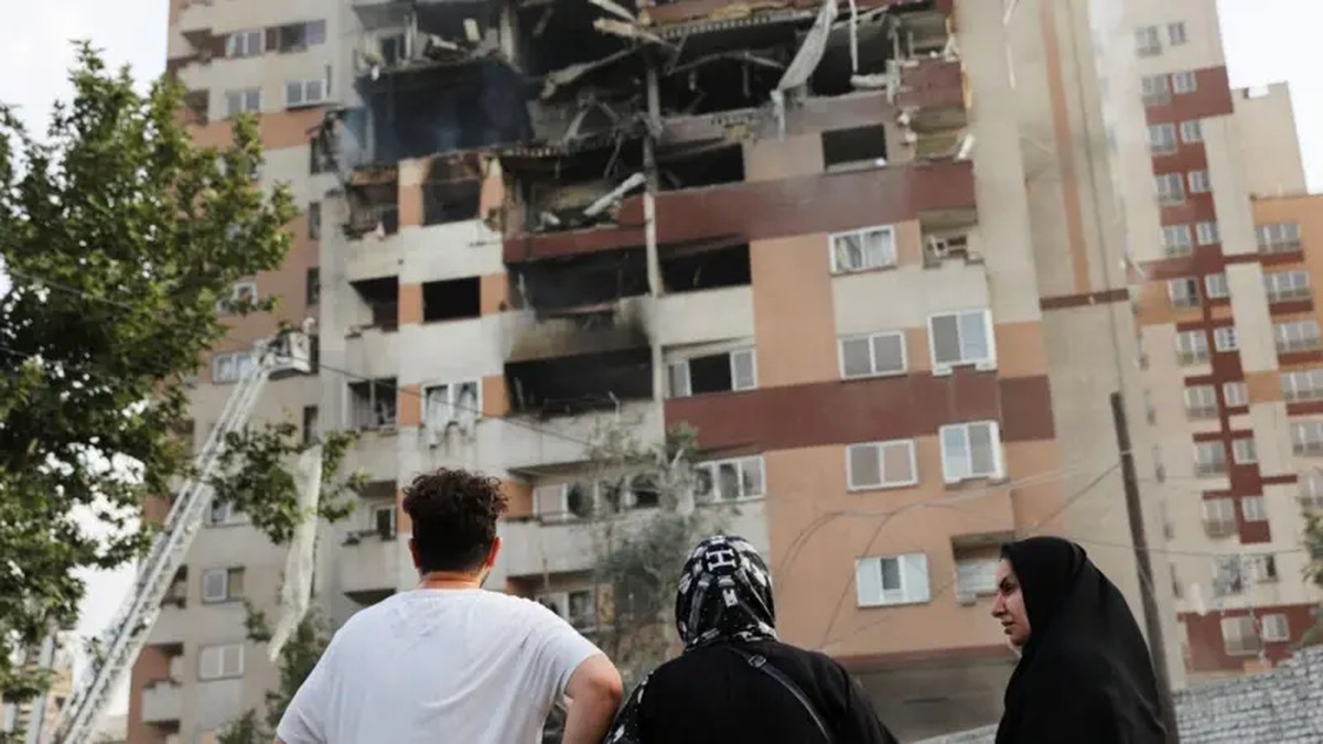 Por que ataque de Israel é sem precedentes e maior golpe à elite no poder no Irã