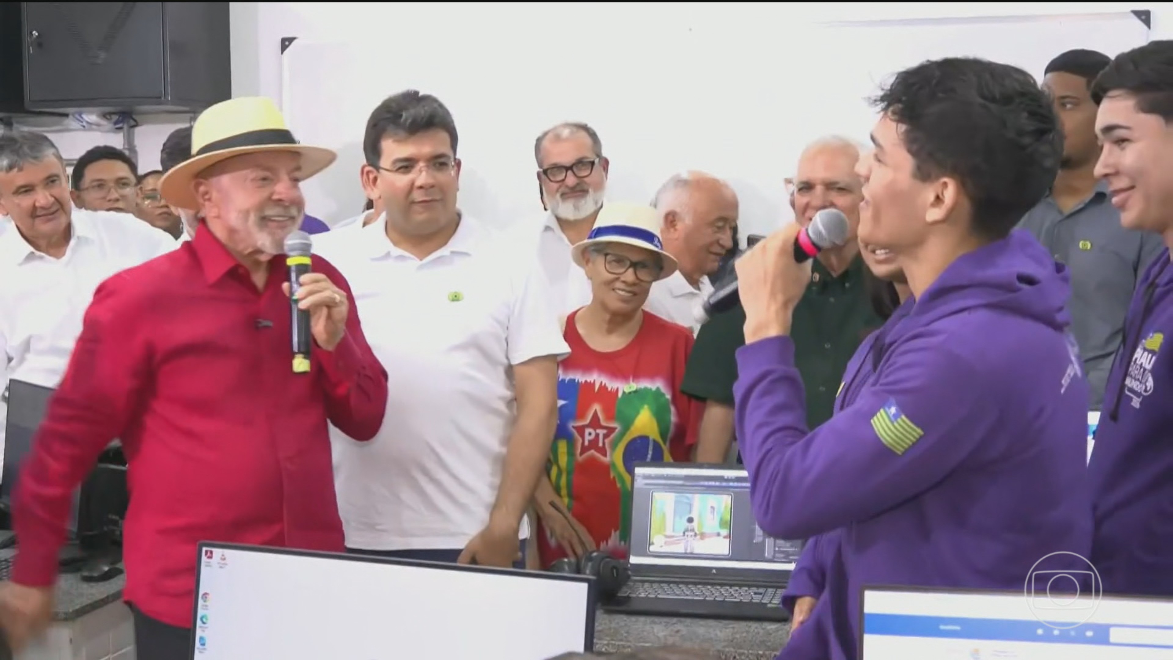 Presidente Lula, candidato à reeleição pelo PT, viaja para Teresina, no Piauí