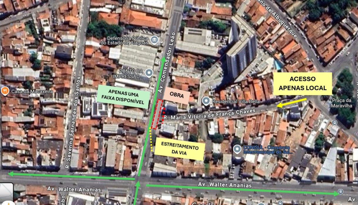 Tráfego diurno na Av. Comendador Leão