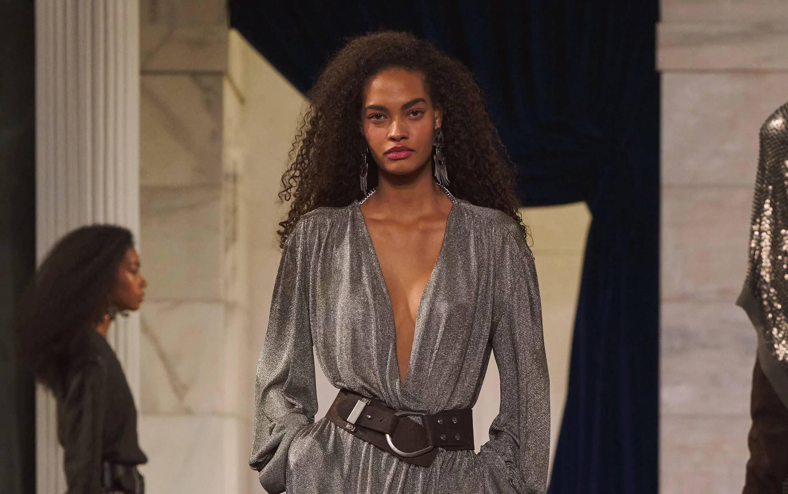 Da periferia de Salvador à Nova York: a trajetória da modelo baiana que conquistou grifes ao redor do mundo