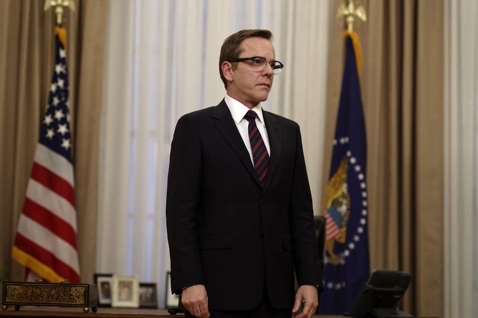 Kiefer Sutherland na série Designated Survivor — Foto: Divulgação