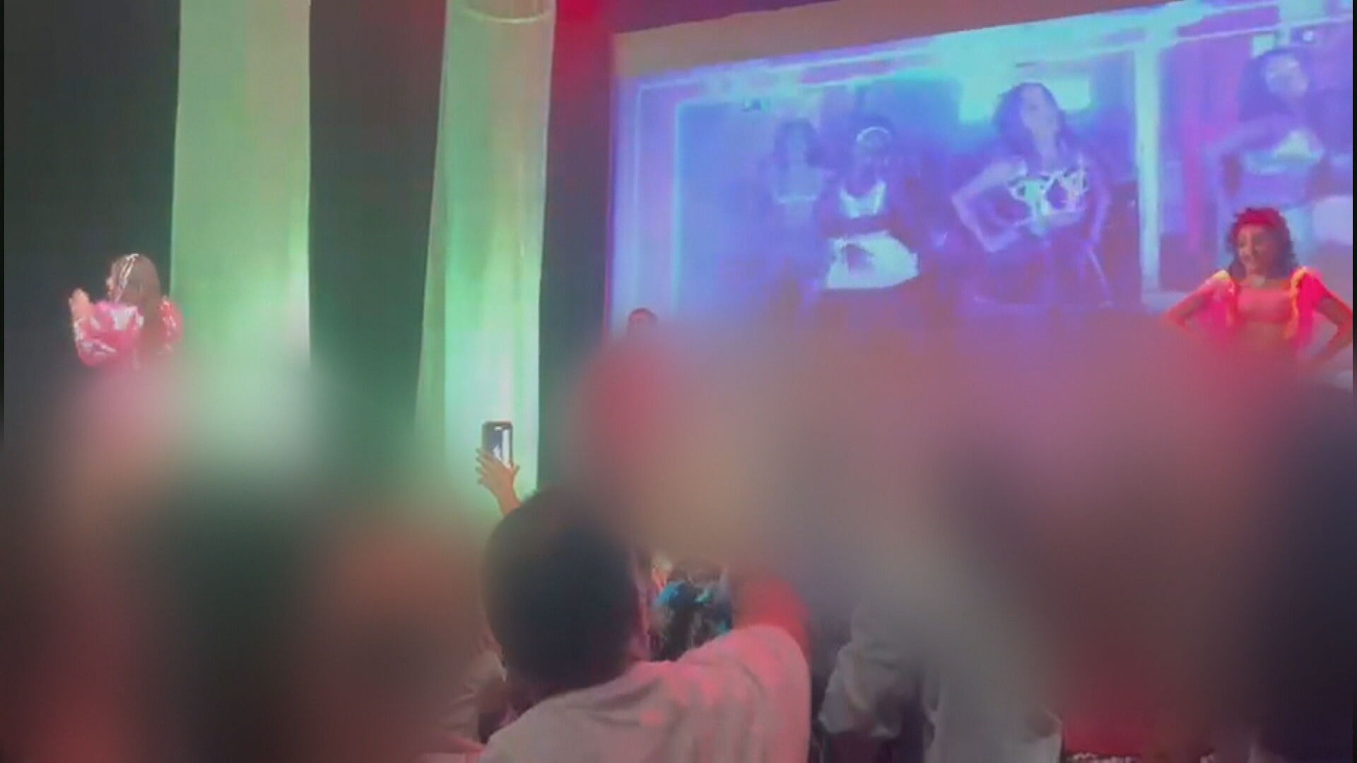 VÍDEO: família denuncia que menino negro e autista foi agredido por homem em teatro na Gávea
