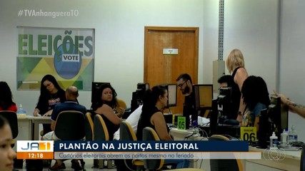 Cartórios fazem plantão e eleitores aproveitam para regularizar título