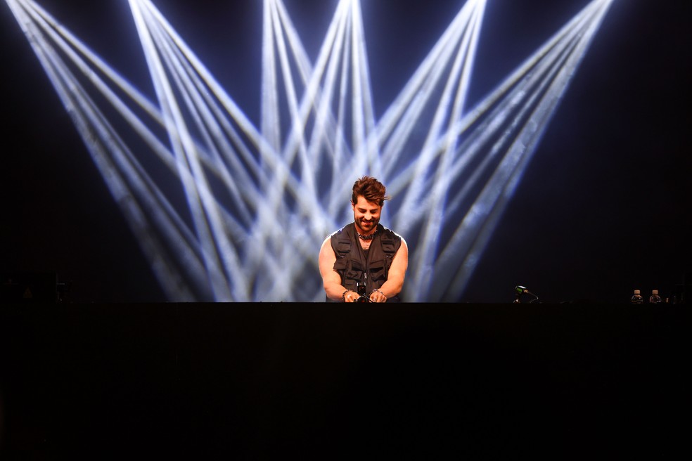 Alok vai destinar metade do cachê de R$ 680 mil de show em Palmas para vítimas das enchentes no RS