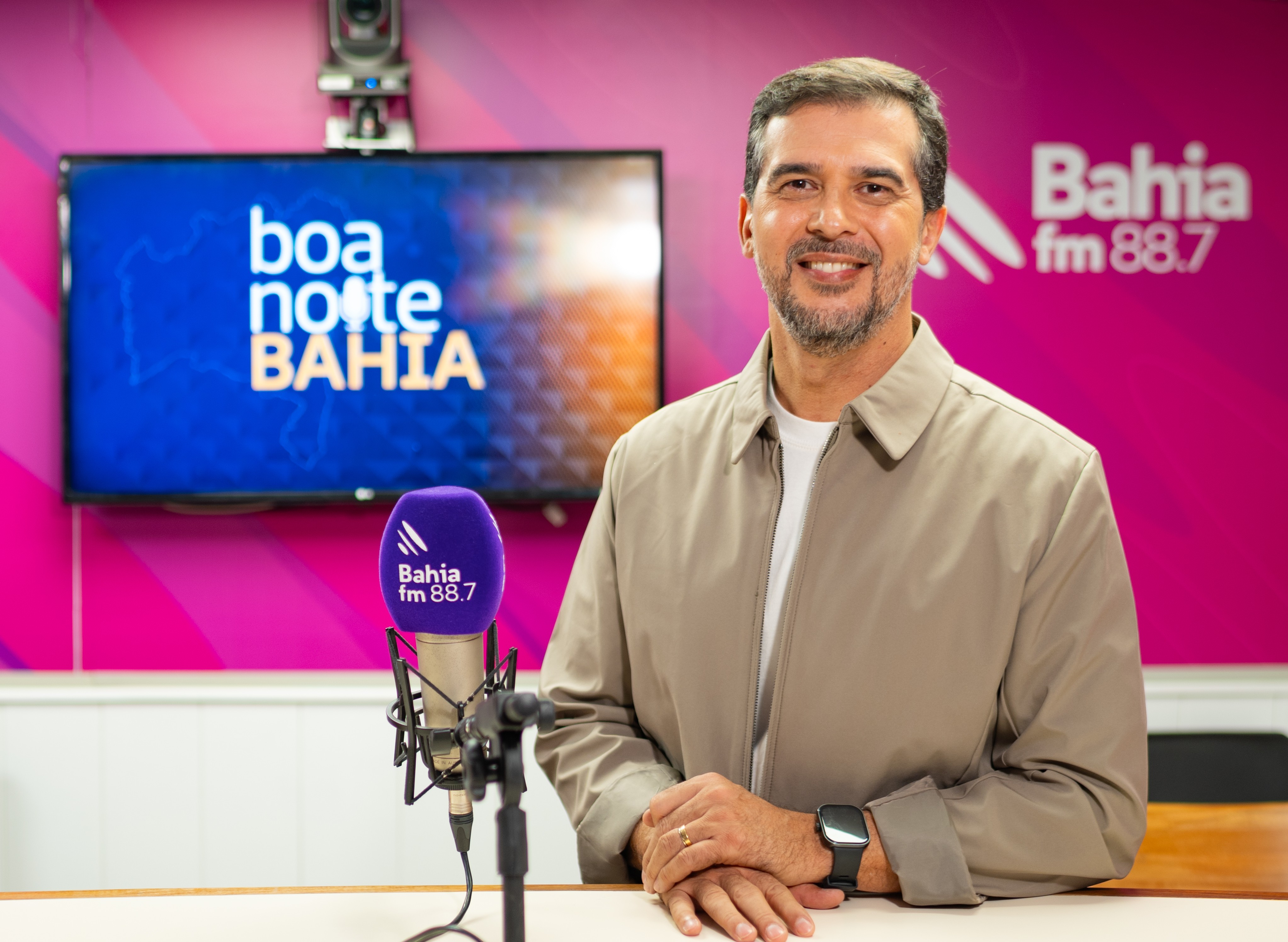 'Boa Noite, Bahia': jornalista Fernando Sodake vai comandar novo programa em emissora de rádio