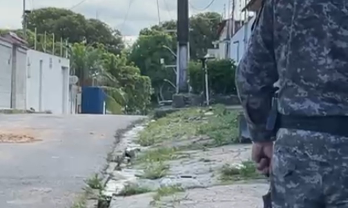 Suposto artefato explosivo é encontrado em rua na Zona Centro-Sul de Manaus