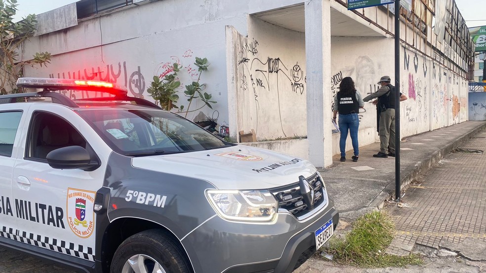 Caso aconteceu na Zona Sul de Natal, na Avenida Senador Salgado Filho — Foto: Francielly Medeiros/Inter TV Cabugi