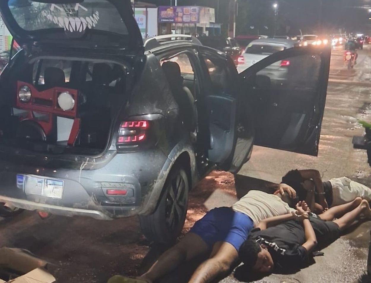 VÍDEO: Trio é preso após assaltar motorista de app na MA-201; vítima pulou do carro em movimento durante o assalto