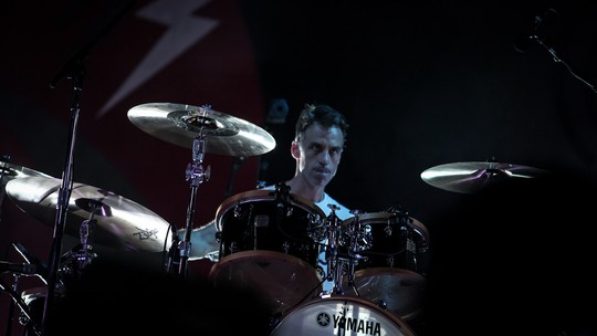 Baterista do Pearl Jam deixa a banda após 27 anos: 'Foi uma jornada incrível' - Matt Cameron foi convidado para o grupo em 1998, após o fim do Soundgarden. 'Sou eternamente grato pelo time, a equipe e os fãs de todo o mundo', escreveu ele no Instagram.