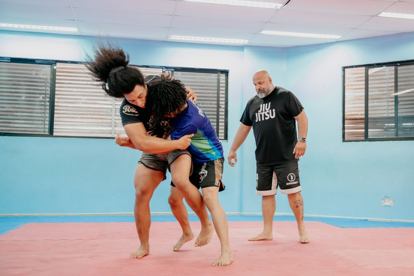 Programa de lutas de São José dos Pinhais transforma vida de crianças e adolescentes por meio do esporte