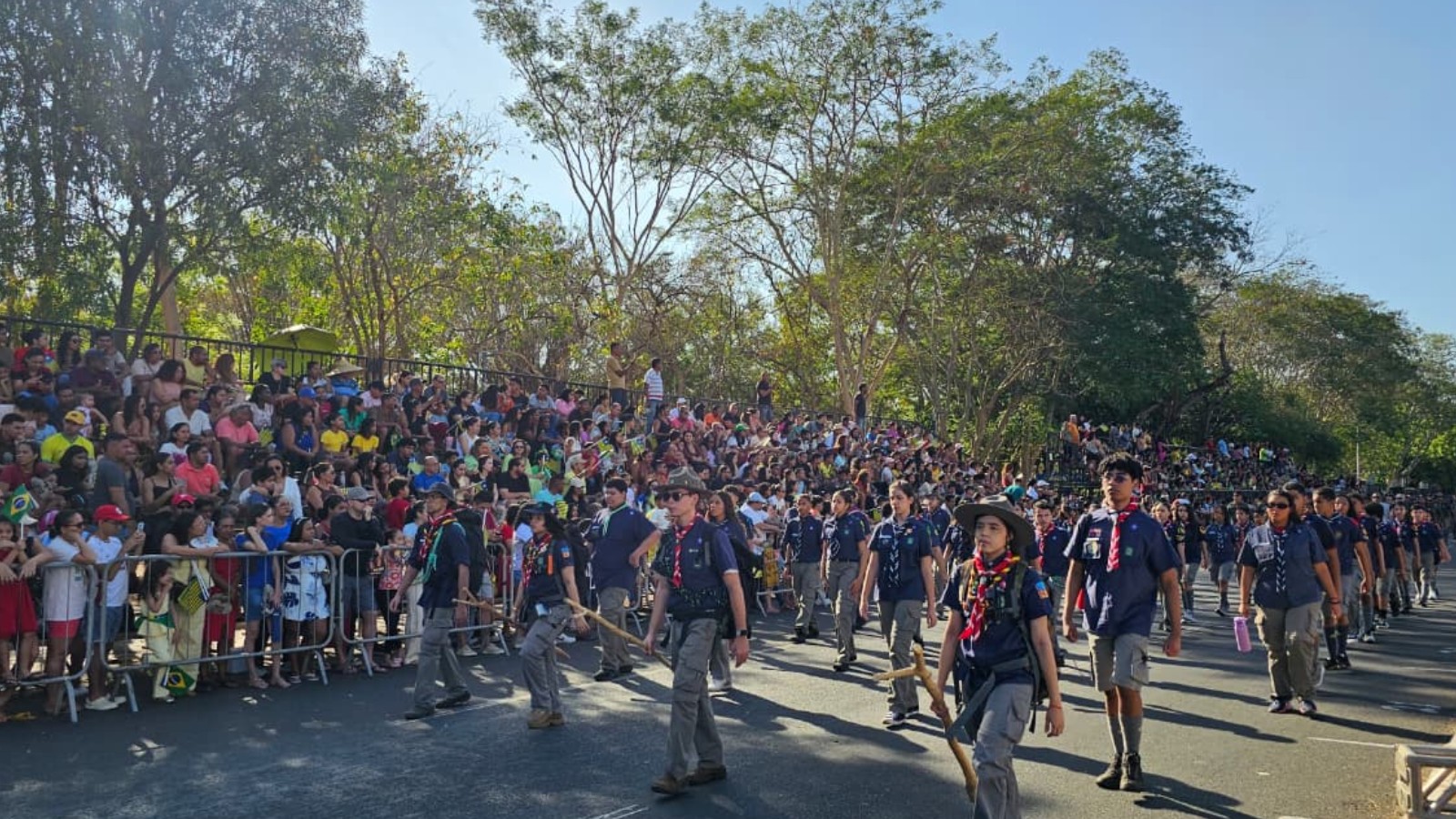 7 de Setembro: Desfile reúne escolas, instituições militares e órgãos civis em Teresina