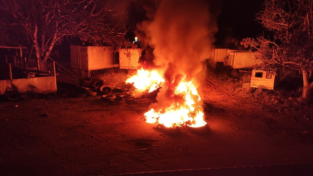 Patos de Minas: Incêndio é registrado em depósito de pneus pela terceira vez em 4 meses