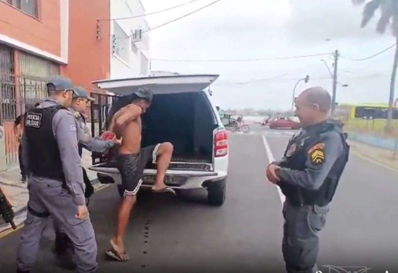 Vigilante flagra homem tentando furtar cabos de ar-condicionado no Centro de São Luís
