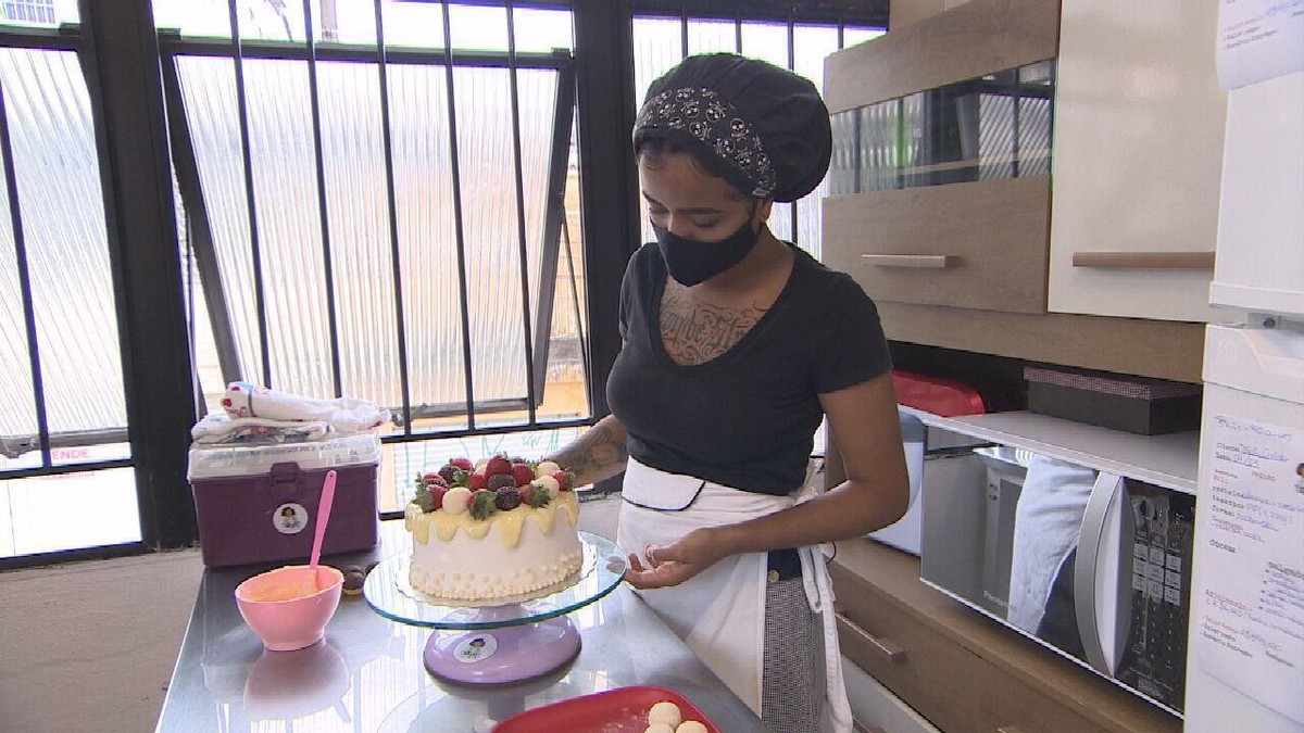 G1 - Irmãs investem R$ 300 em 'bolos de pote' e viram empresárias