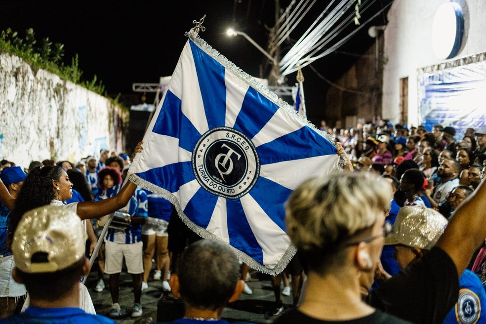 Turma do Quinto se prepara para desfile na Passarela do Samba em São Luís — Foto: Júnior Santos