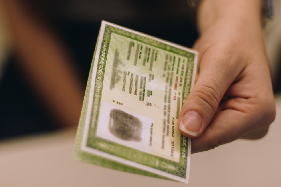 Emissão de carteiras de identidade está suspensa até a próxima semana em Santa  Maria